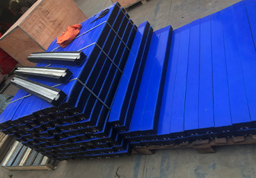 Barras de impacto NR/UHMW-PE — S-TEC